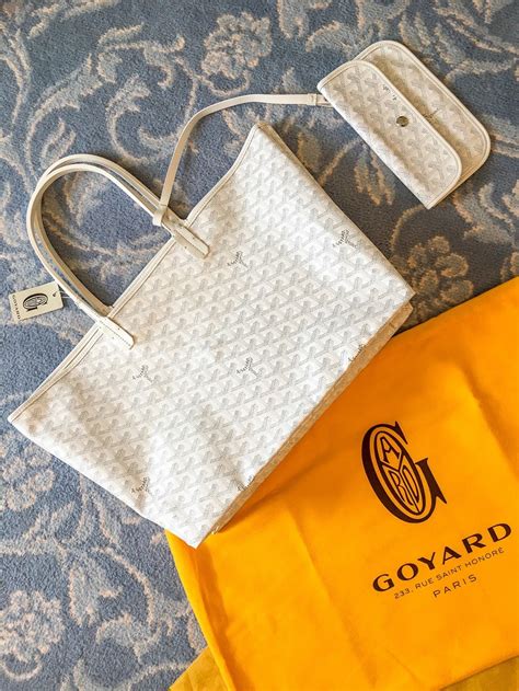 goyard outlet in paris|where to buy Goyard.